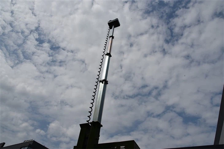 solar hybrid CCTV trailer (1)